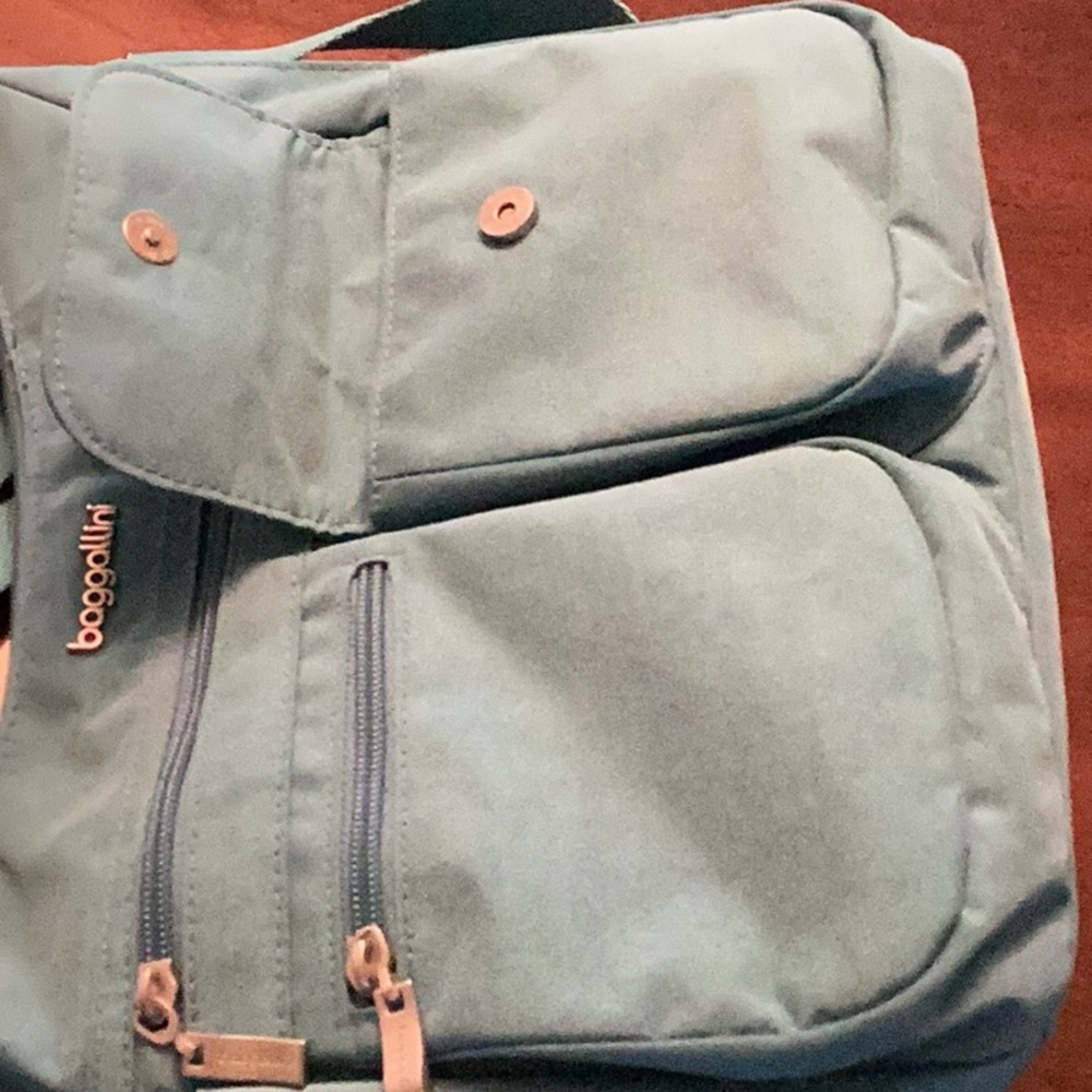 Baggallini Modern Everywhere Crossbody Bag - Seaside Blue - Picture 9 of 9
